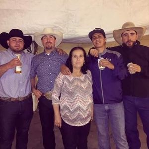 Meet your Posher, Perla